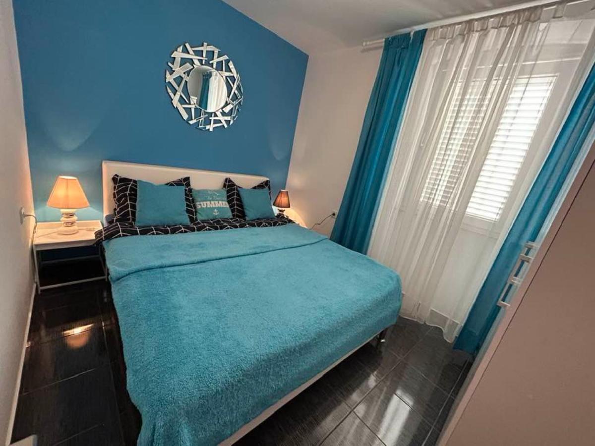 Apartment Decumana Krk Town Exterior photo