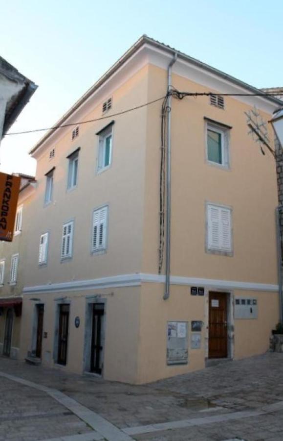 Apartment Decumana Krk Town Exterior photo